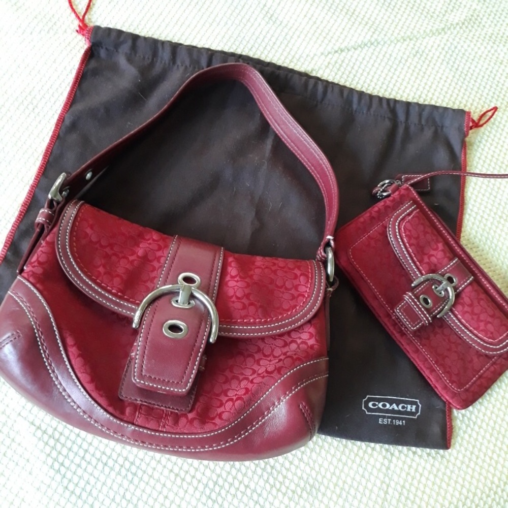 Coach purse with matching wallet and duster bag